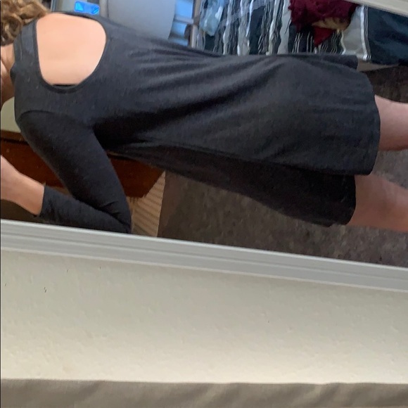 Dress - Picture 4 of 4